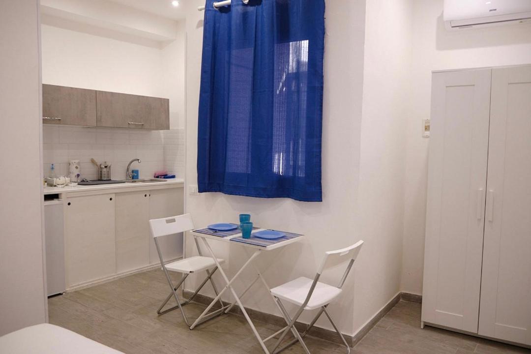 Casa Melu - Palermo Centro Apartment Luaran gambar